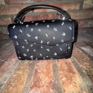 2019 LIMITED EDITION RARE Nicole Miller x Botier collab horoscope handbag
